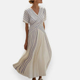 Alice | Robe fluida com riscas elegantes