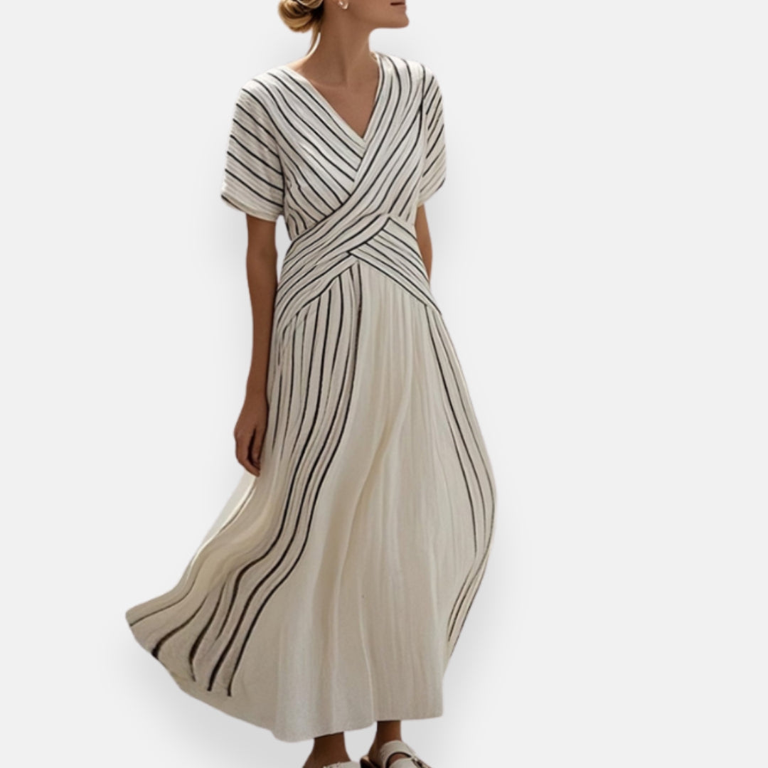 Alice | Robe fluida com riscas elegantes