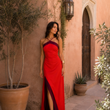Vestido largo halter com abertura