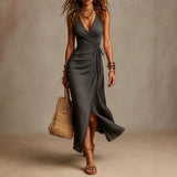 Tatiana | Vestido Midi em Linho Natural com Decote Cruzado e Renda