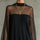 Amélia | Elegante Mini Vestido Preto com Mangas em Rede
